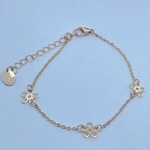Claires bracelet